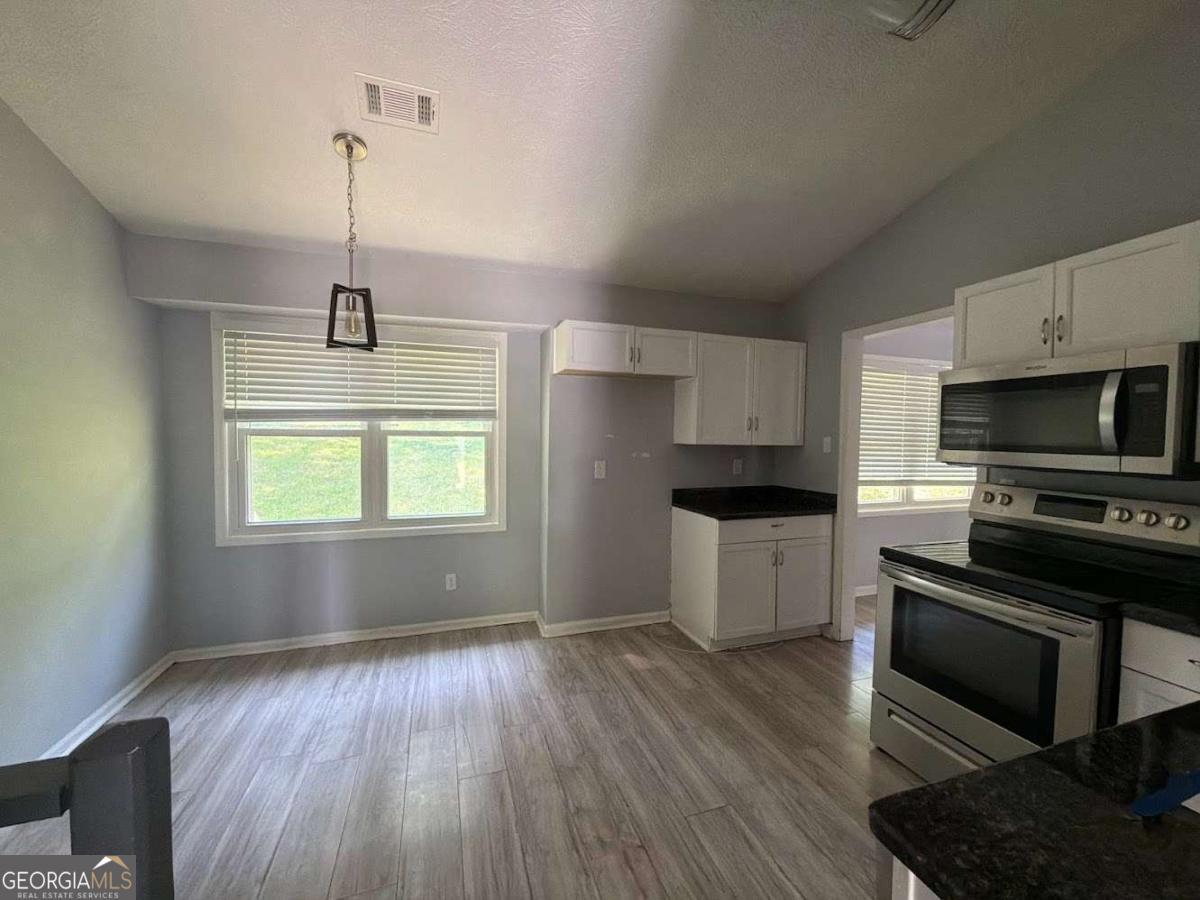 6339 Phillips Creek Drive Property Photo 3
