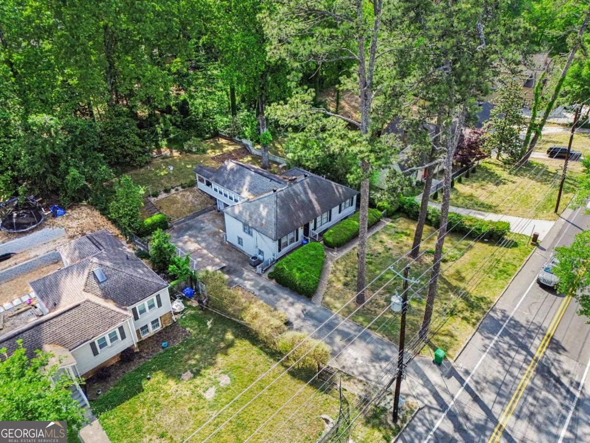 2088 E Roxboro Road Ne Property Photo 26