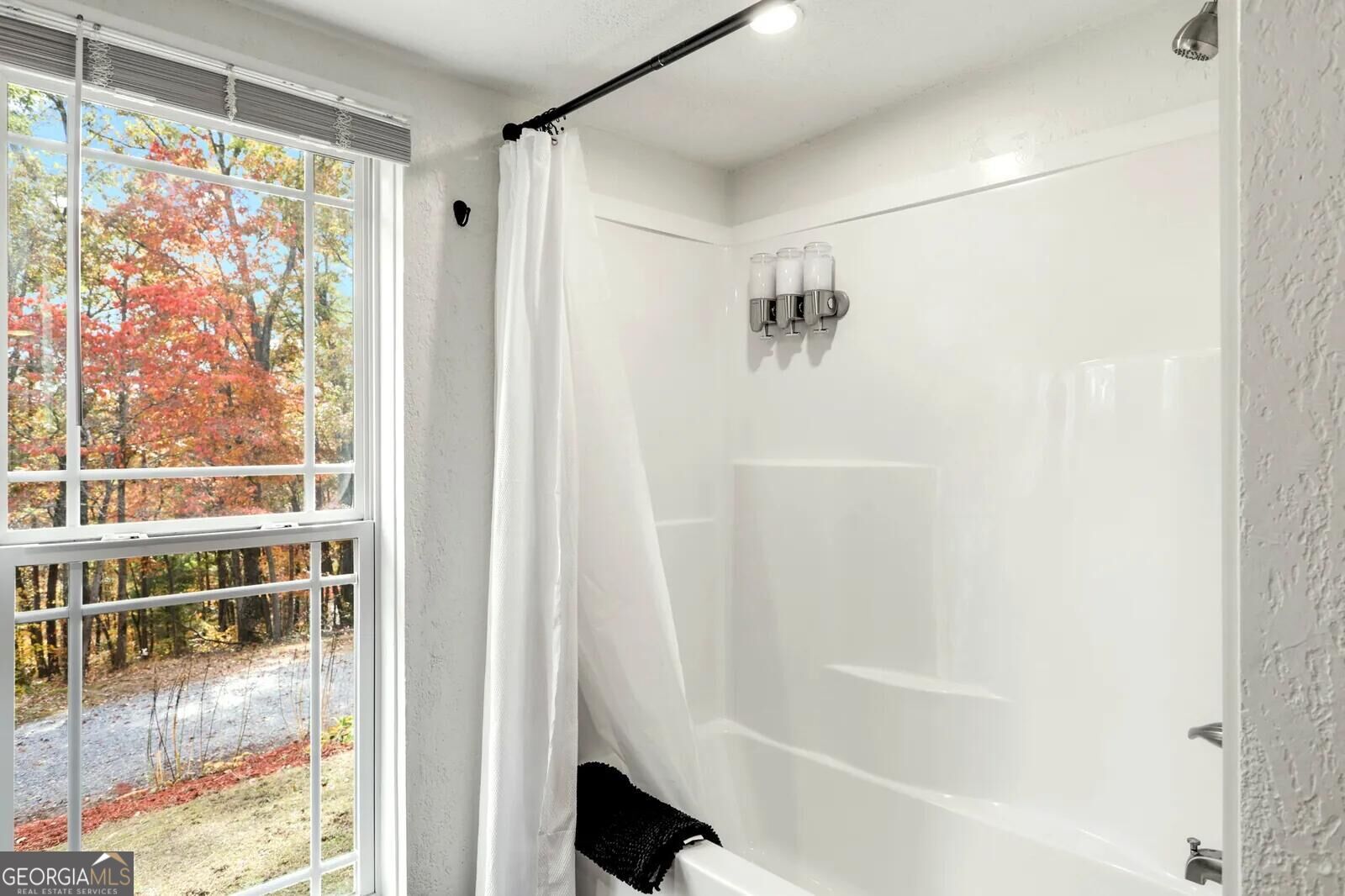 566 Sowers Road Property Photo 11