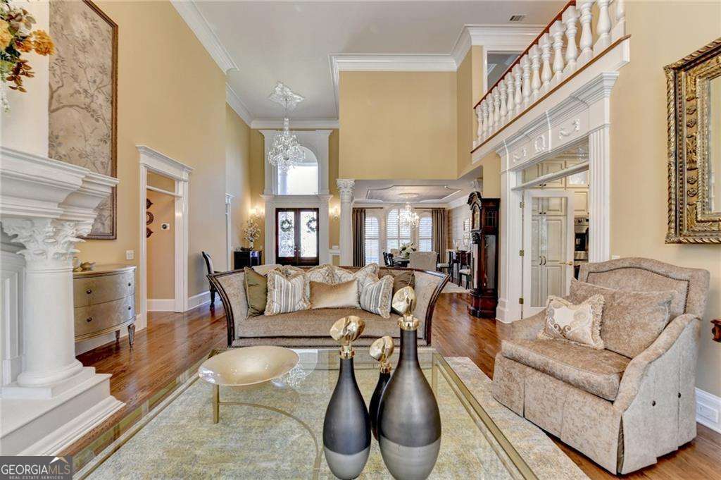 6680 Sunbriar Drive Property Photo 15