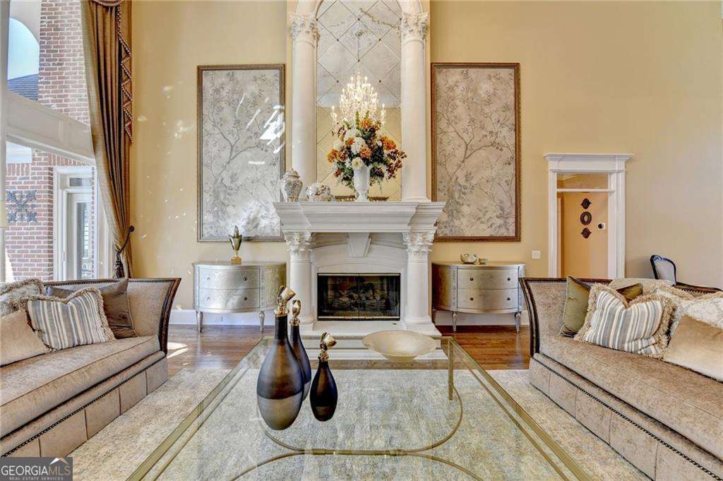 6680 Sunbriar Drive Property Photo 17
