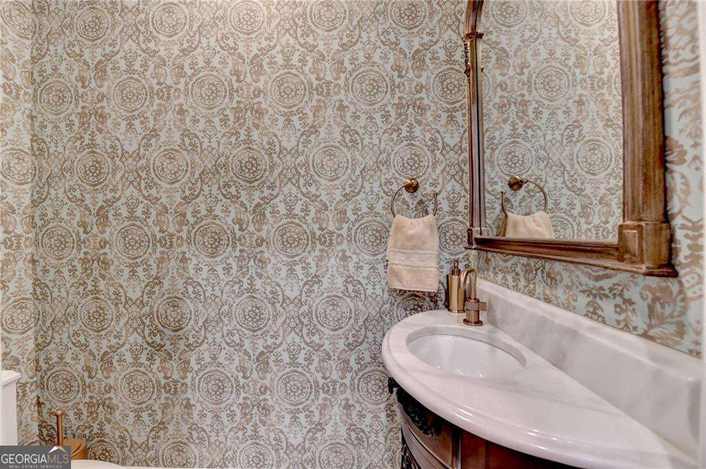 6680 Sunbriar Drive Property Photo 45