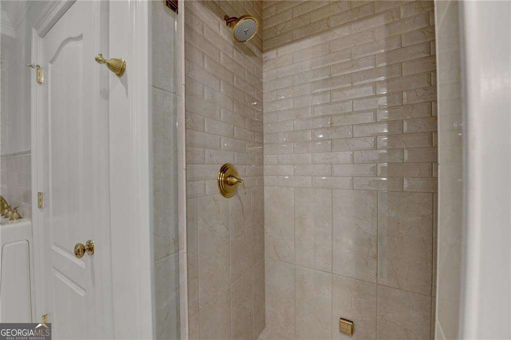 6680 Sunbriar Drive Property Photo 79