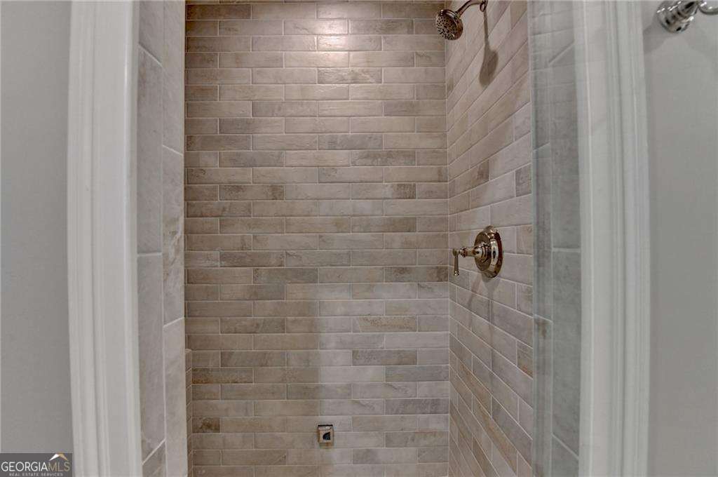 6680 Sunbriar Drive Property Photo 81