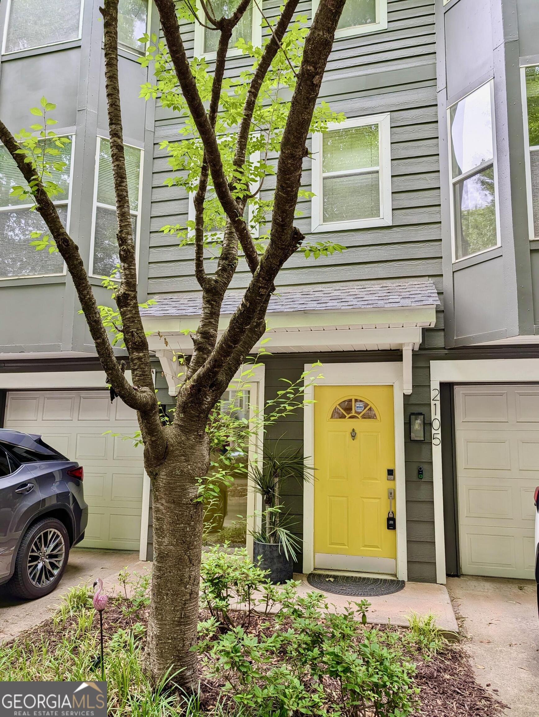 951 Glenwood Avenue Se # 2105 Property Photo 1