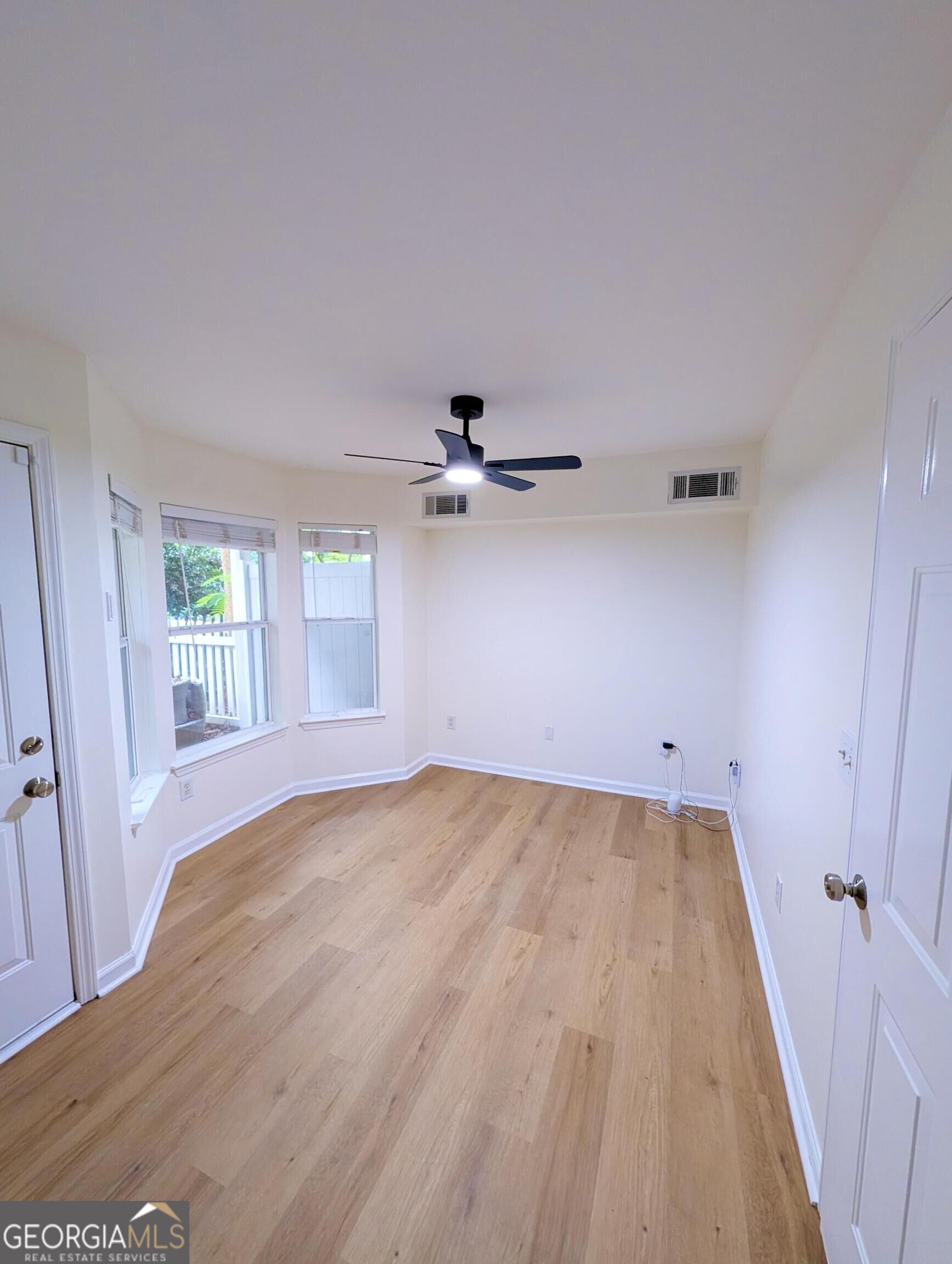 951 Glenwood Avenue Se # 2105 Property Photo 8