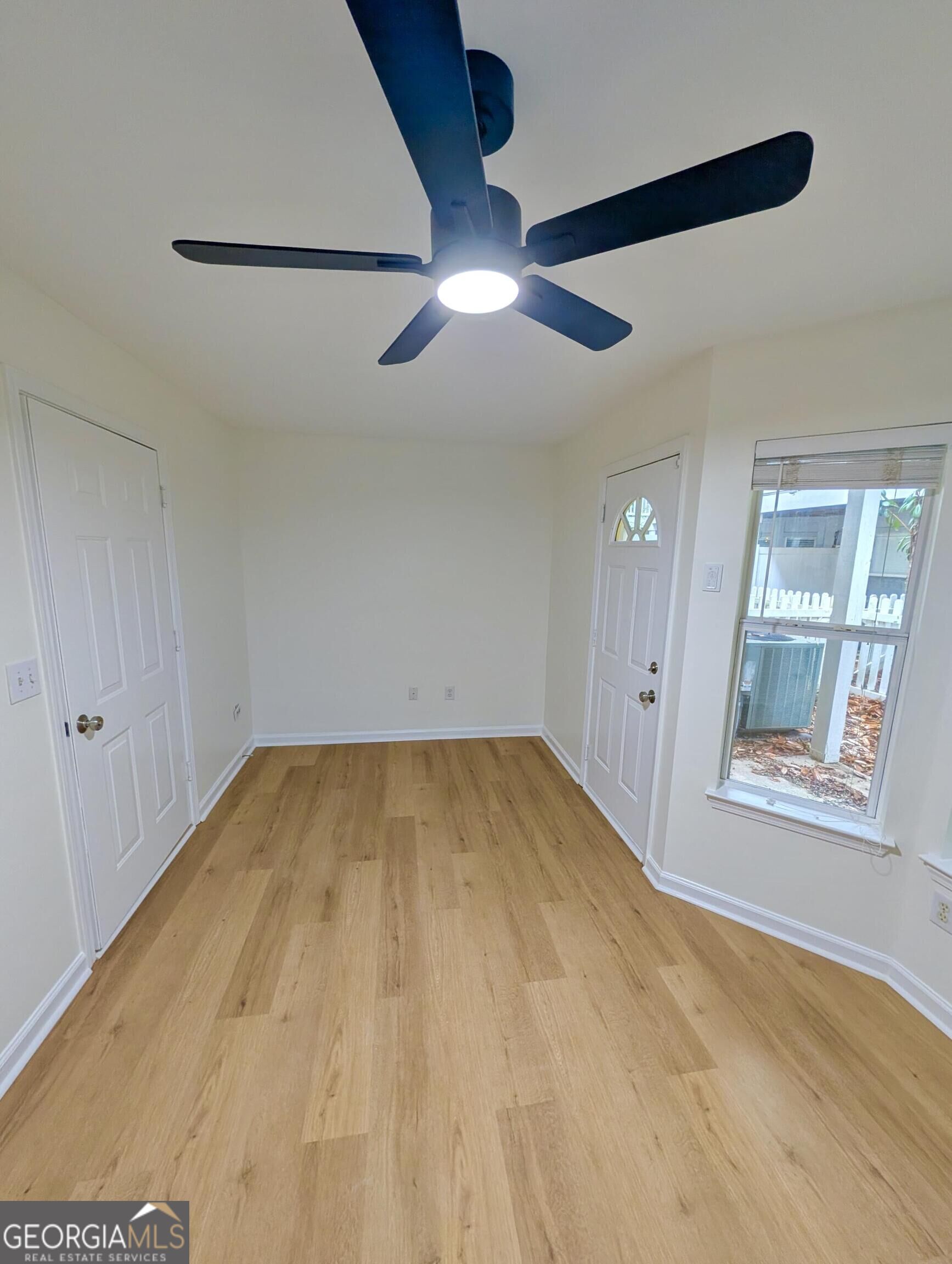 951 Glenwood Avenue Se # 2105 Property Photo 9