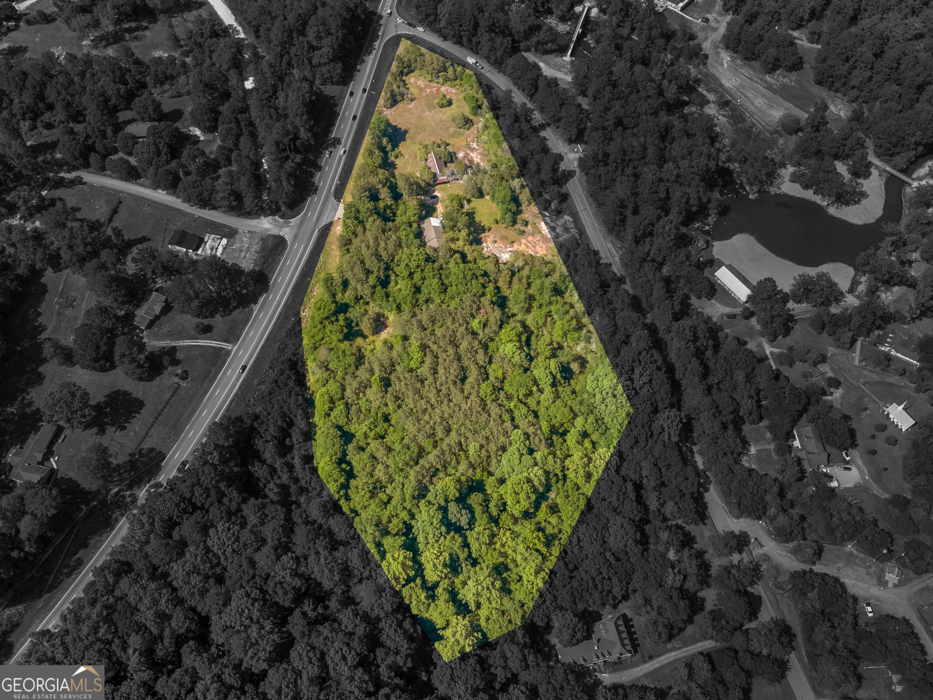 3449 Hwy 138 Property Photo 2