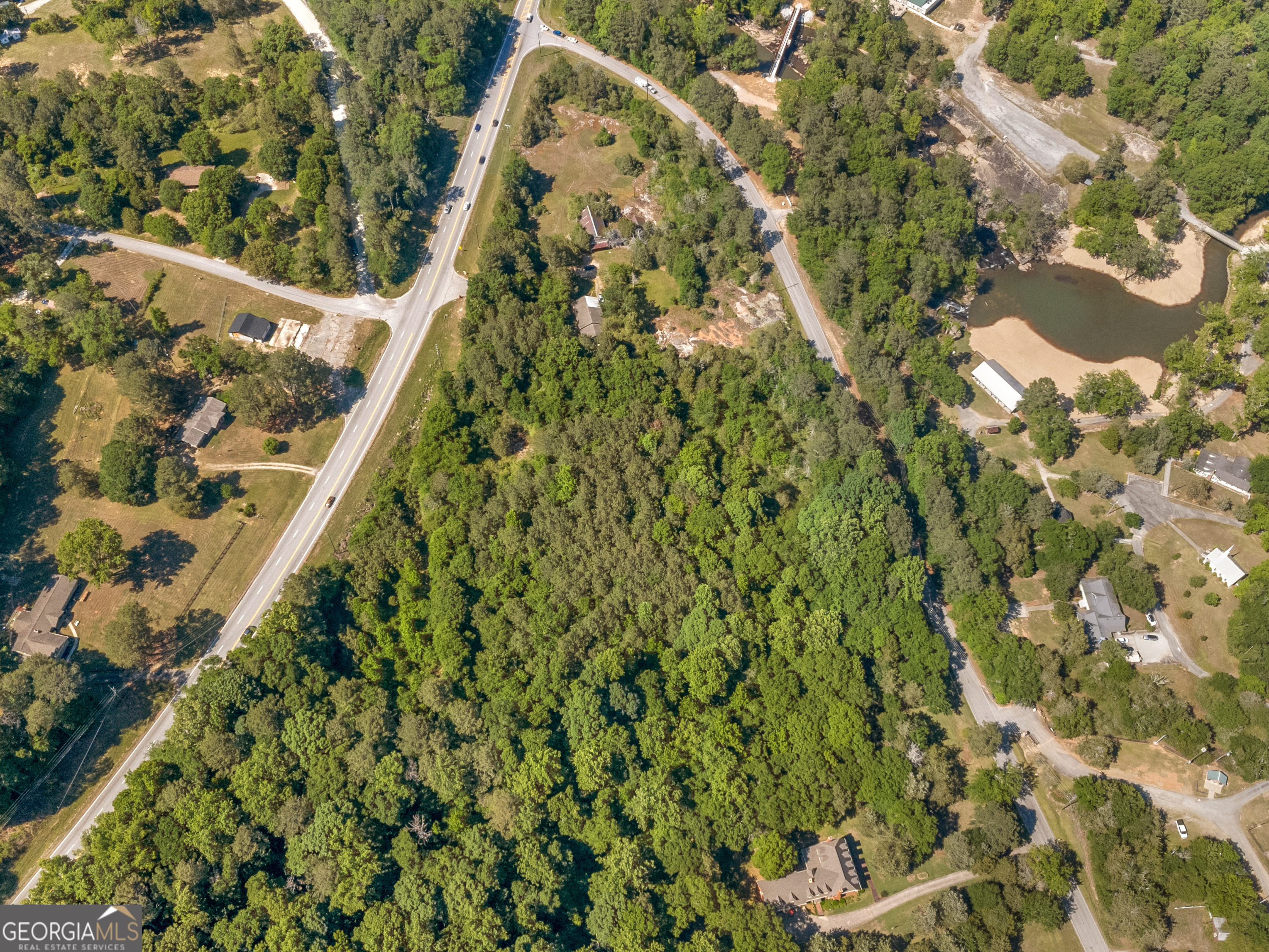 3449 Hwy 138 Property Photo 3