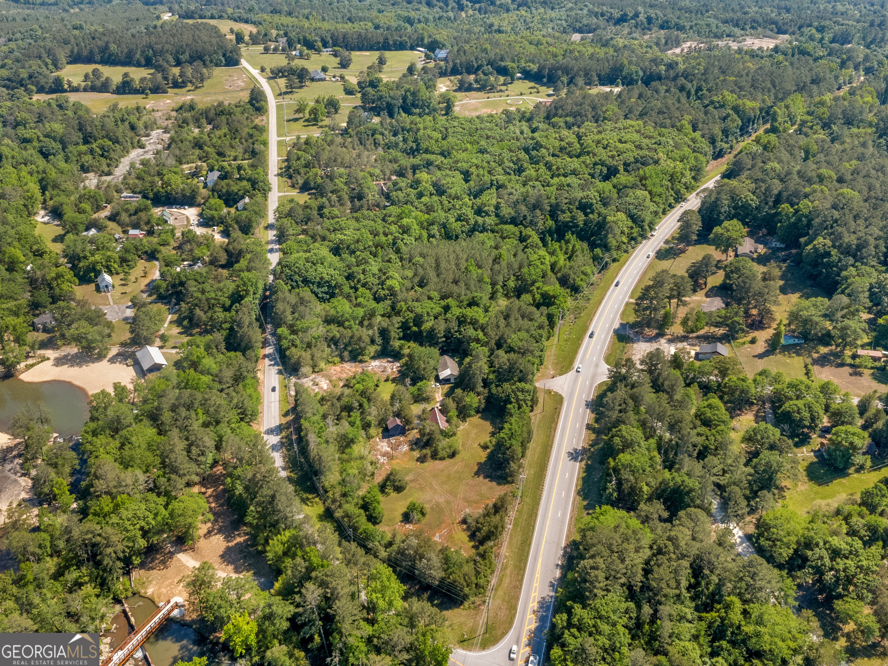 3449 Hwy 138 Property Photo 4