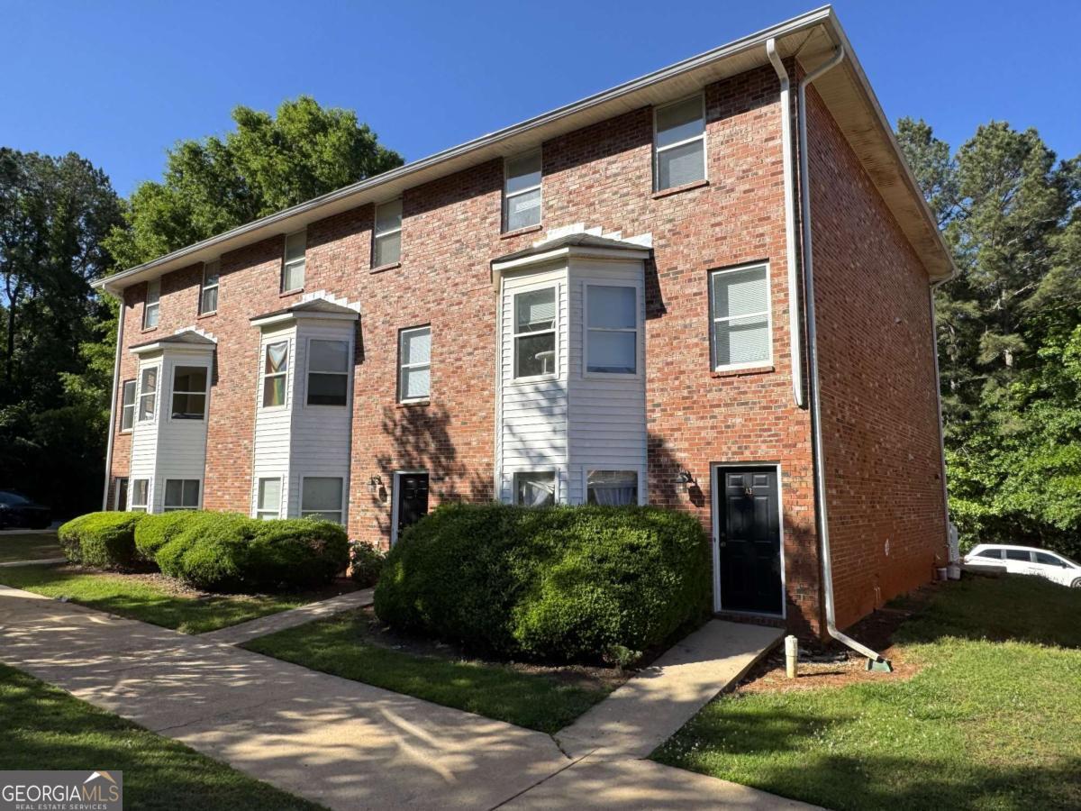 1850 Cedar Shoals Drive # A3 Property Photo 1