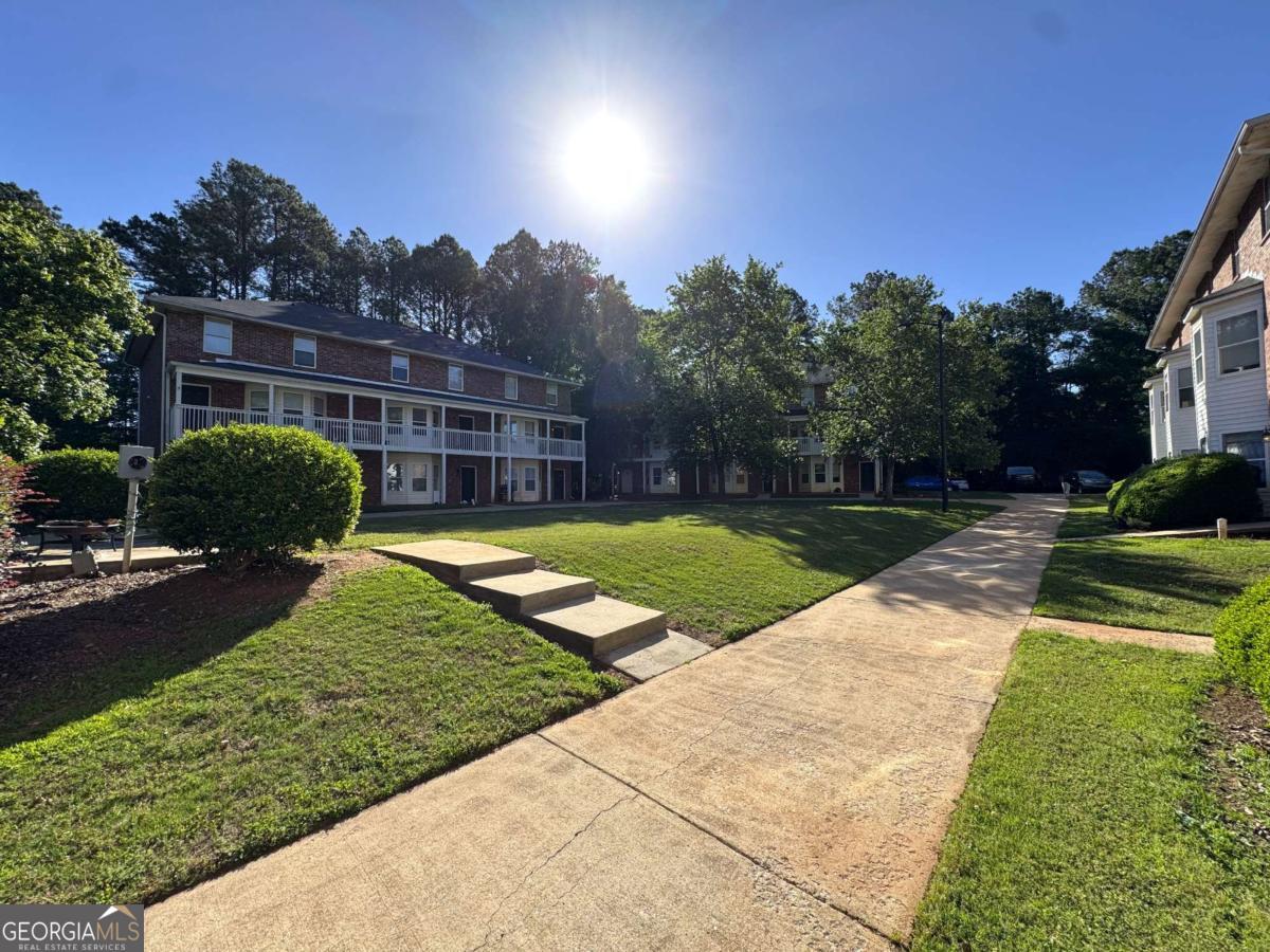 1850 Cedar Shoals Drive # A3 Property Photo 3