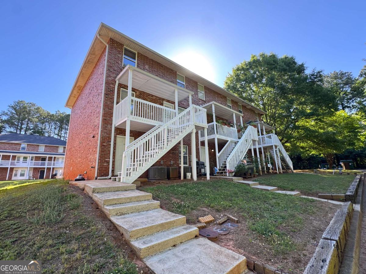 1850 Cedar Shoals Drive # A3 Property Photo 4