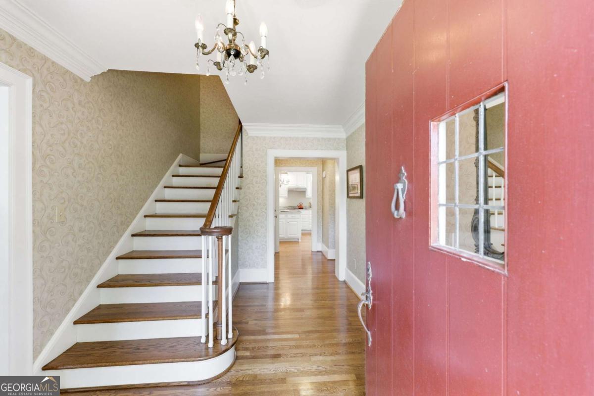 511 Dixon Drive Property Photo 8