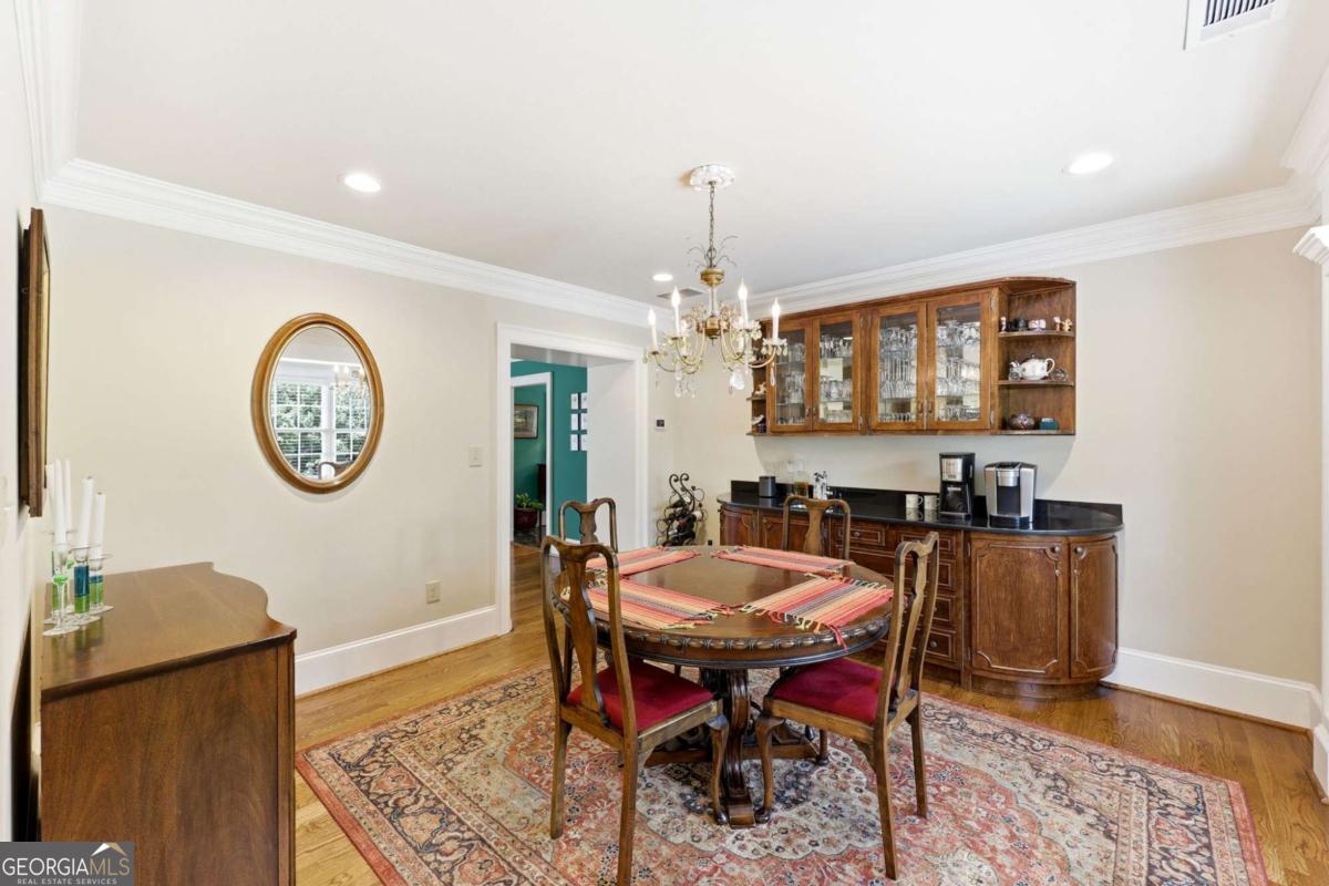 511 Dixon Drive Property Photo 18