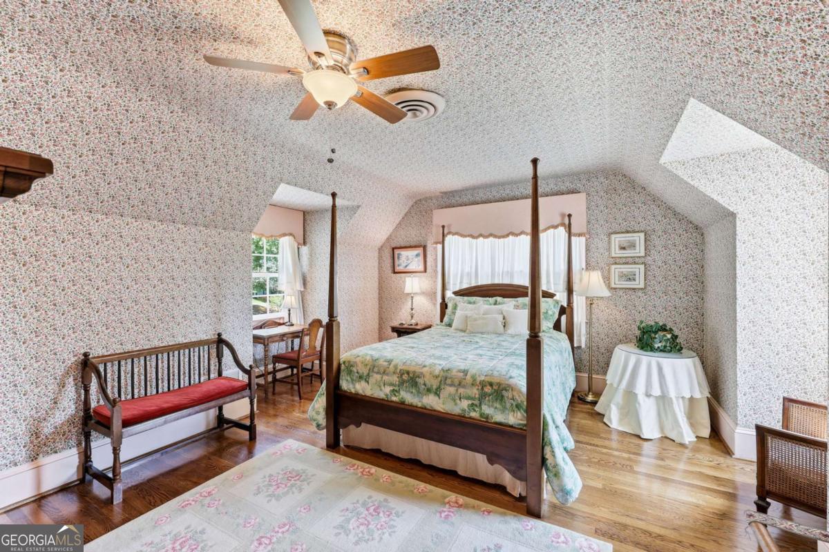 511 Dixon Drive Property Photo 32