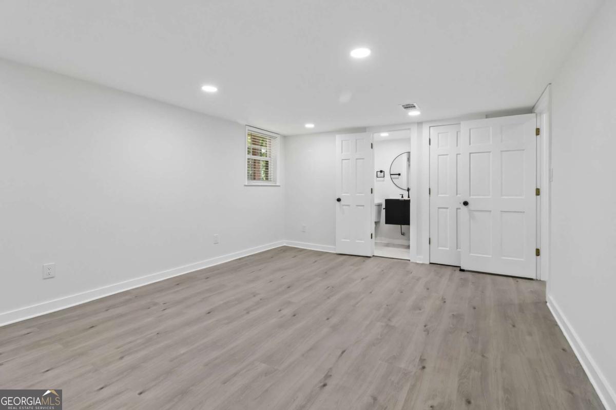 2270 Rushmore Drive Property Photo 25
