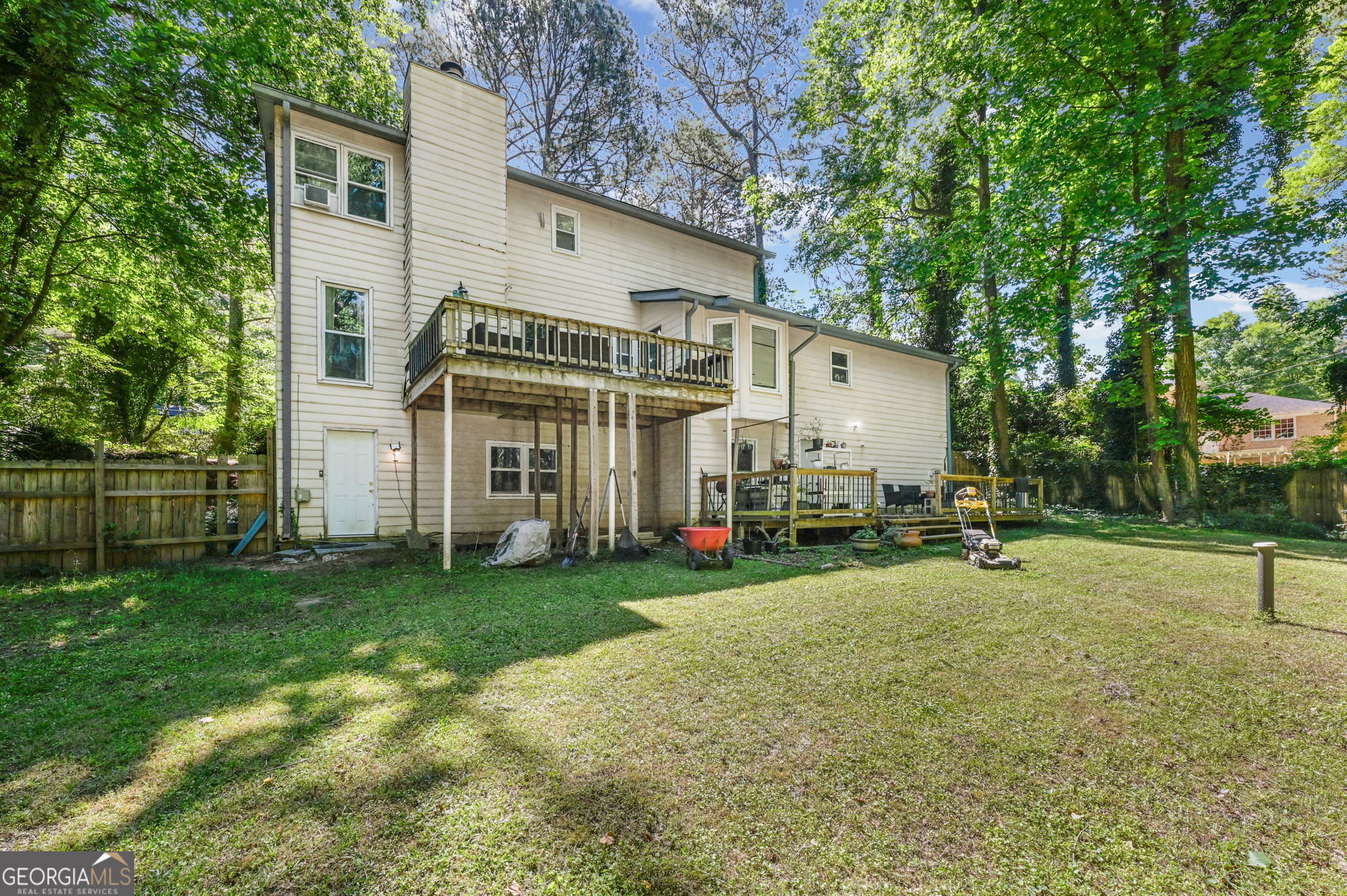 488 Allana Court Property Photo 17