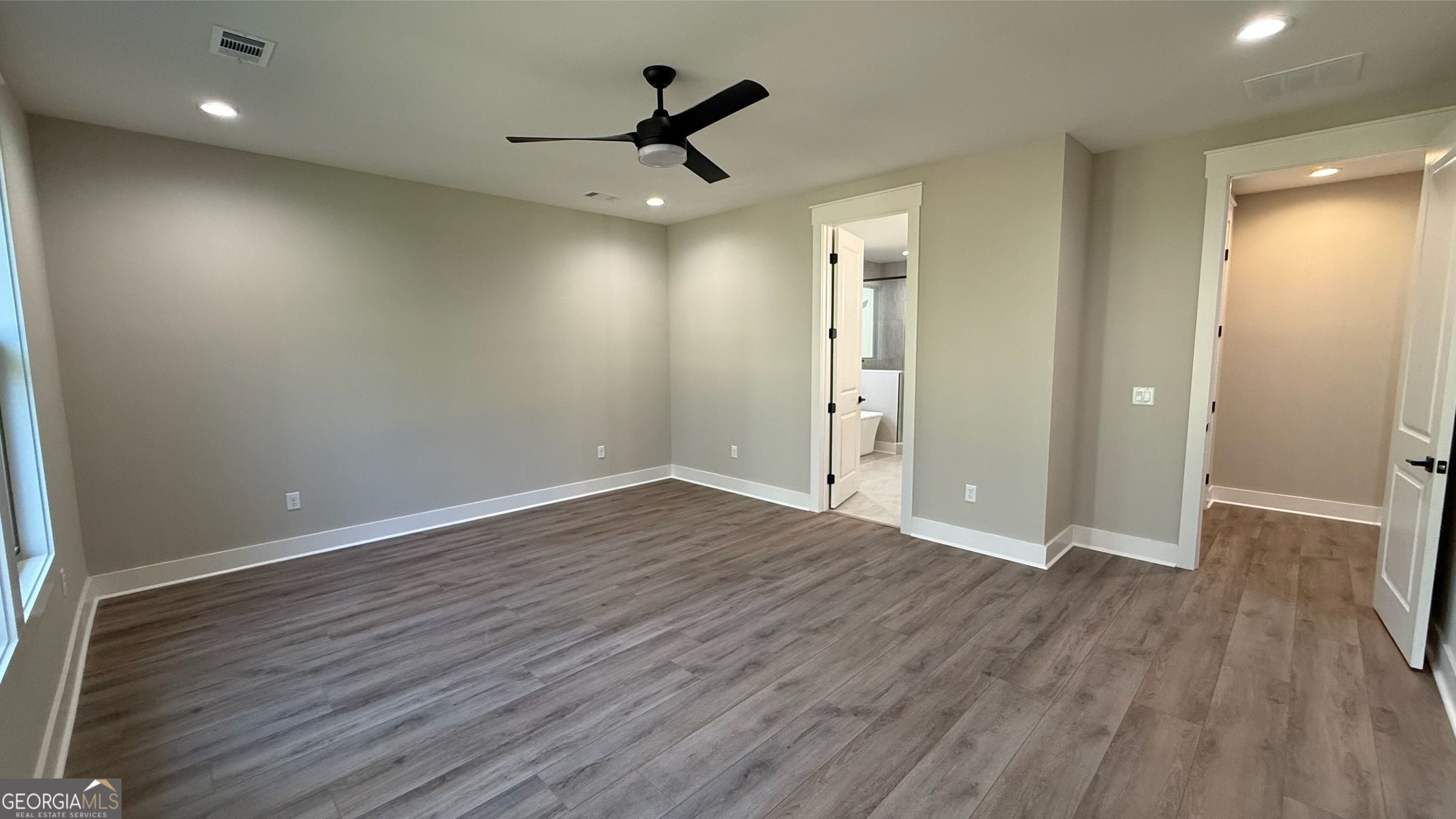 98 Eagle Crest Drive Property Photo 10