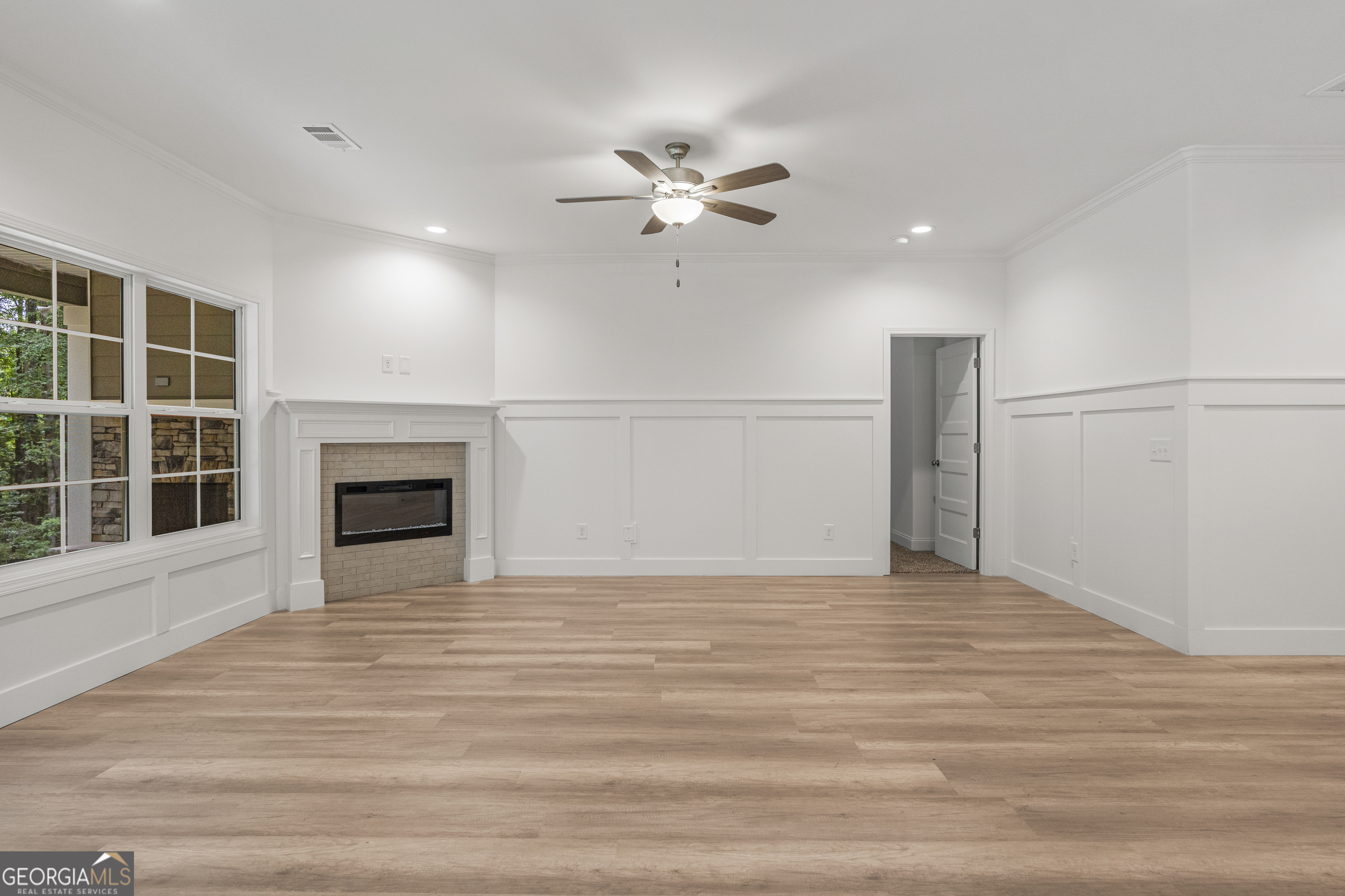 150 Rolling Meadows Way Property Photo 17