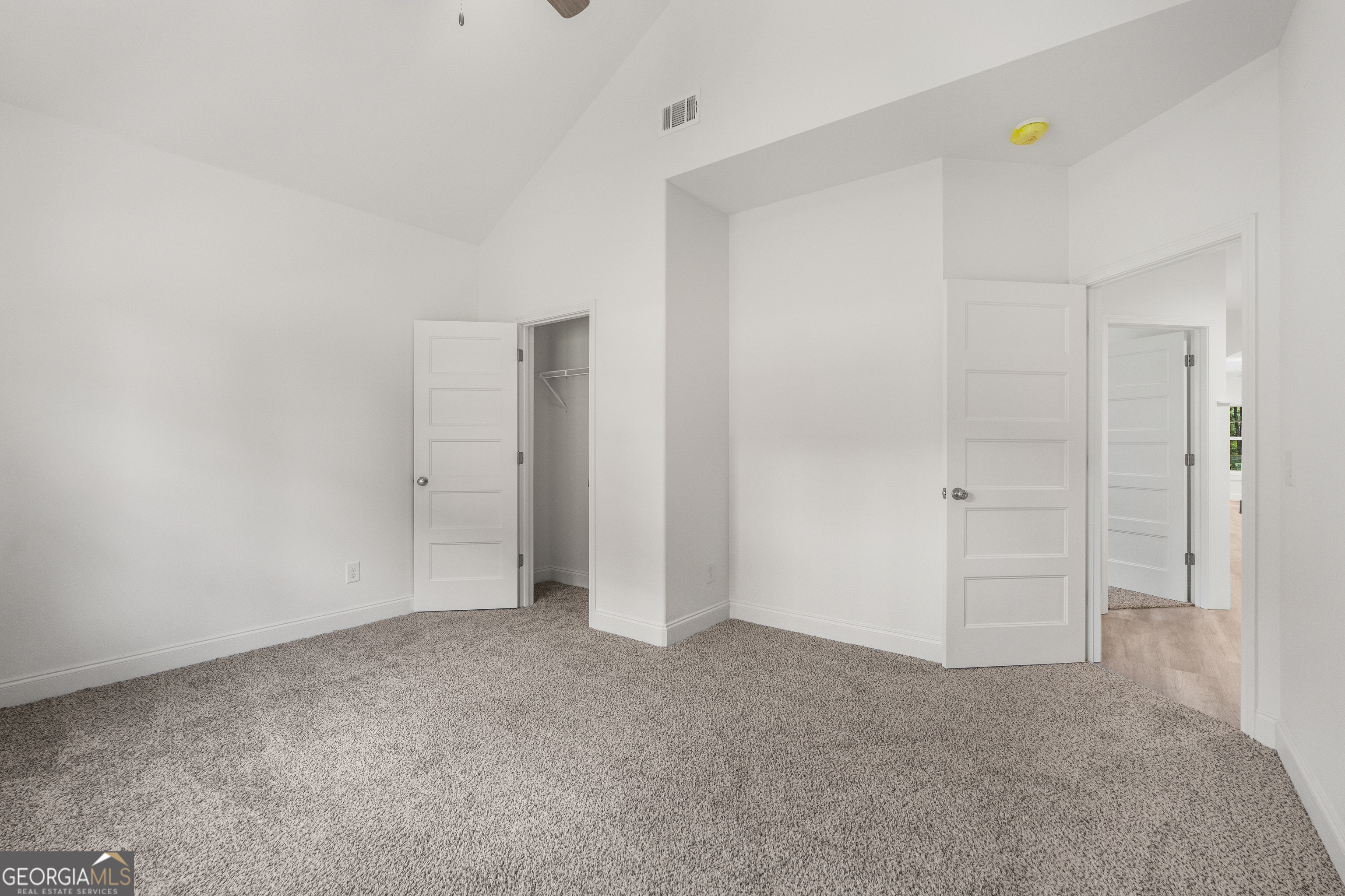 150 Rolling Meadows Way Property Photo 20