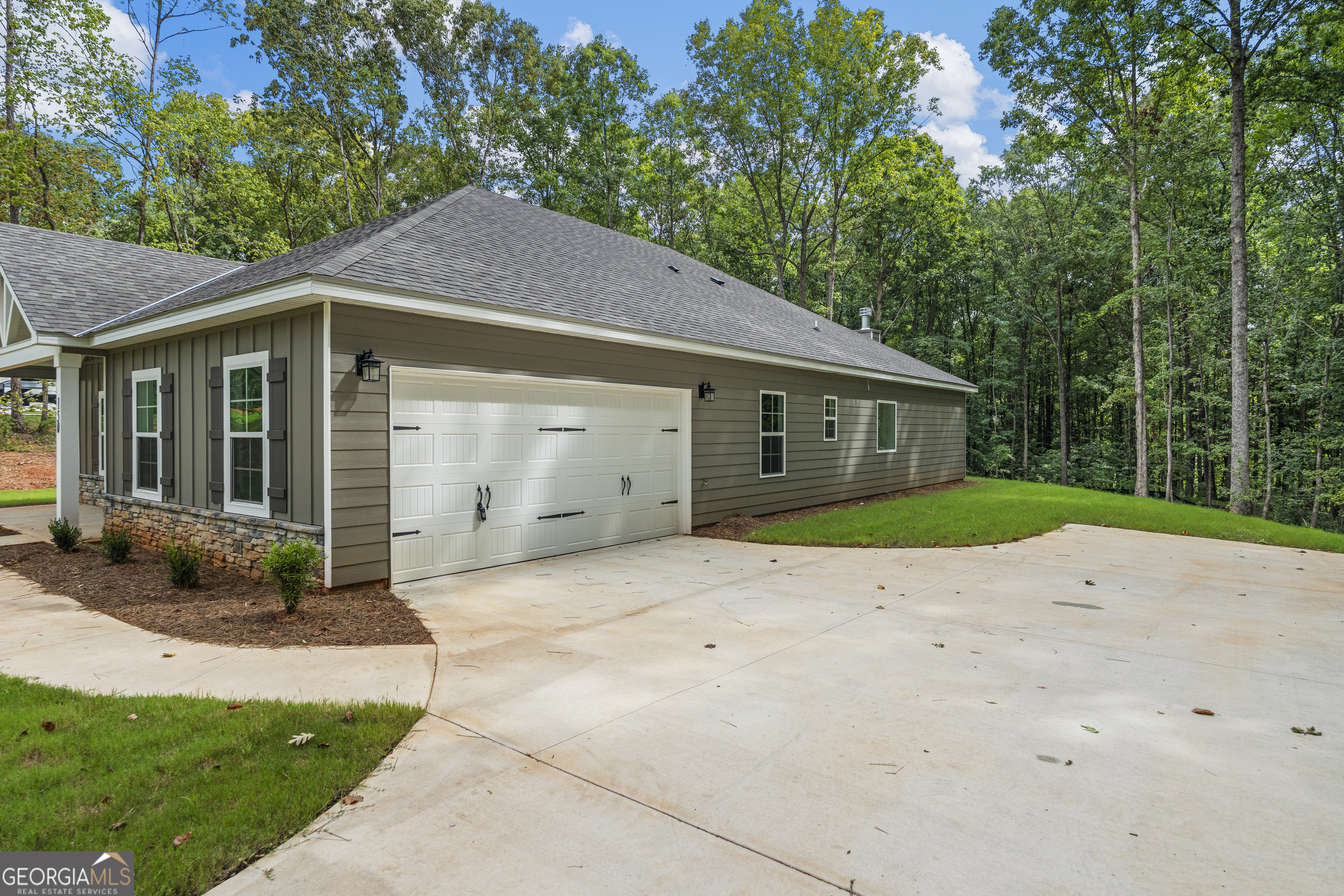 150 Rolling Meadows Way Property Photo 29