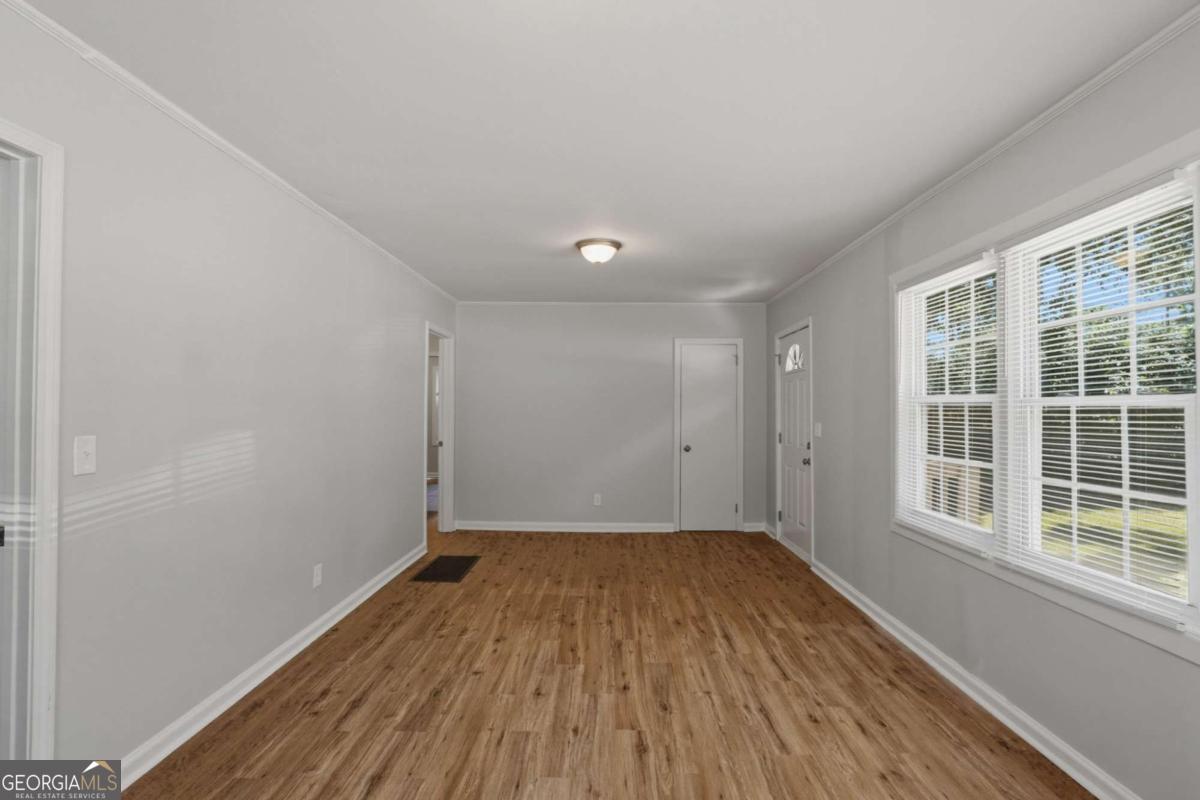 2666 Blount Street Property Photo 6