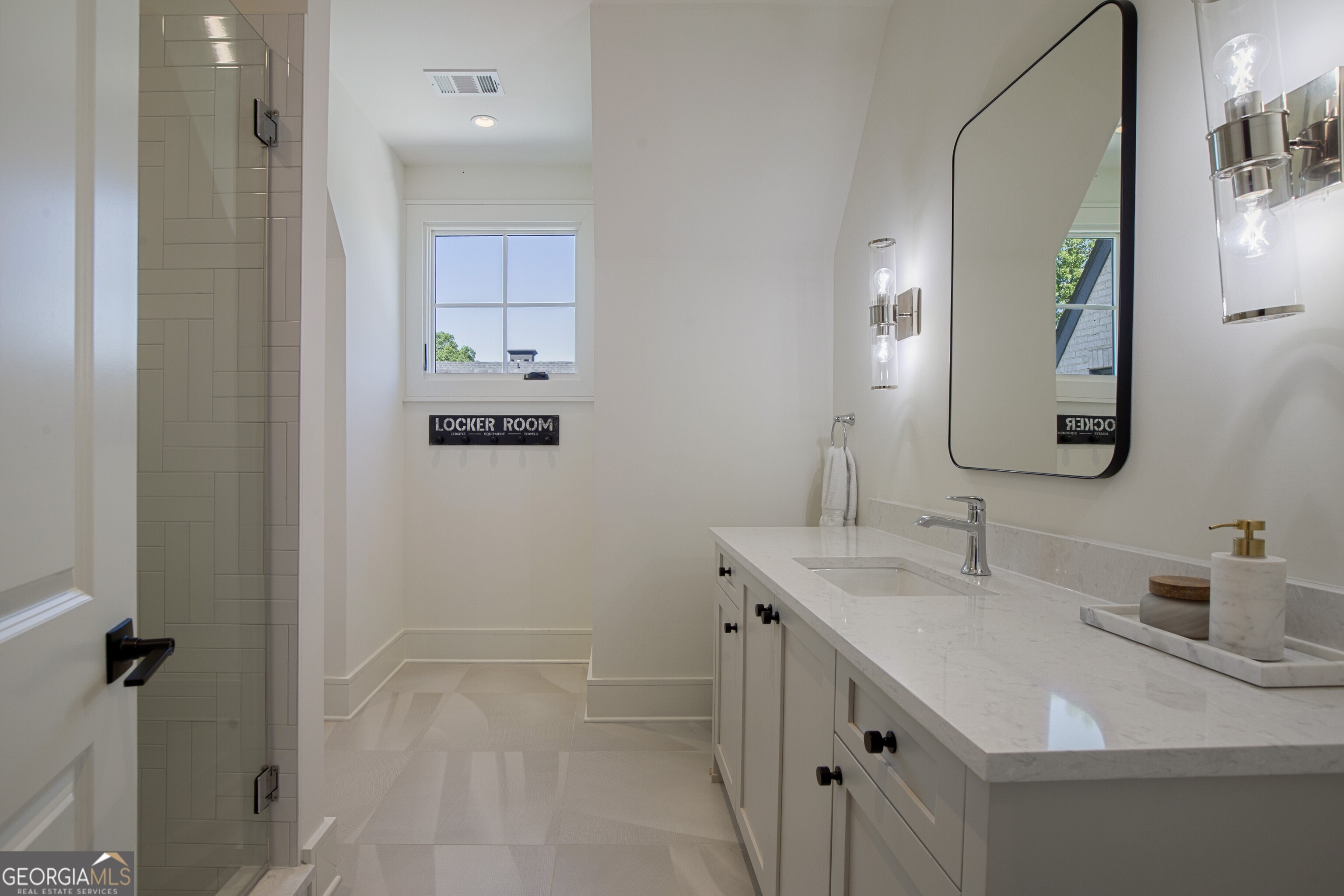 840 Kenry Court Ne Property Photo 41