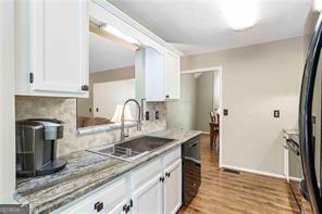 7825 Silversmith Court Property Photo 7
