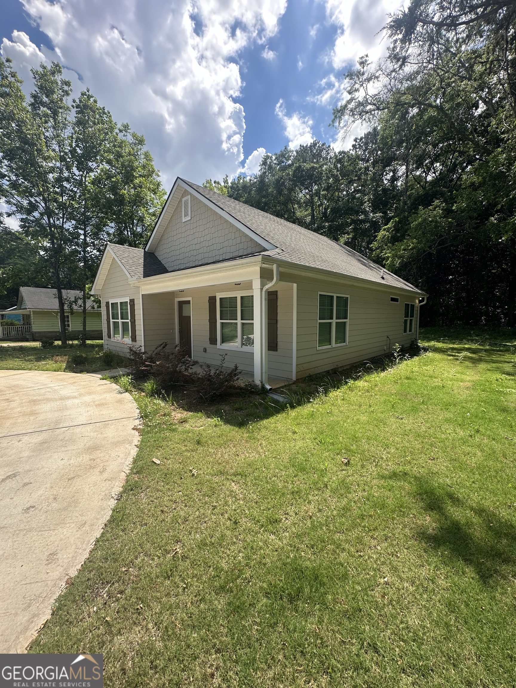 138 Martha Street Property Photo 2