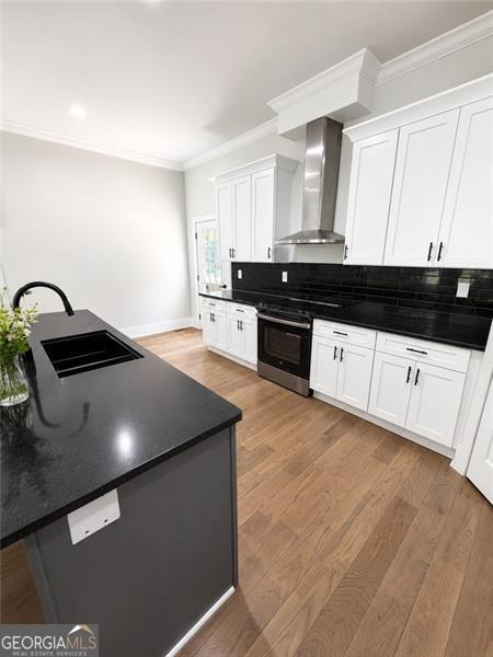 403 Clifton Street Se Property Photo 6