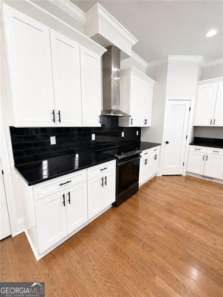 403 Clifton Street Se Property Photo 8