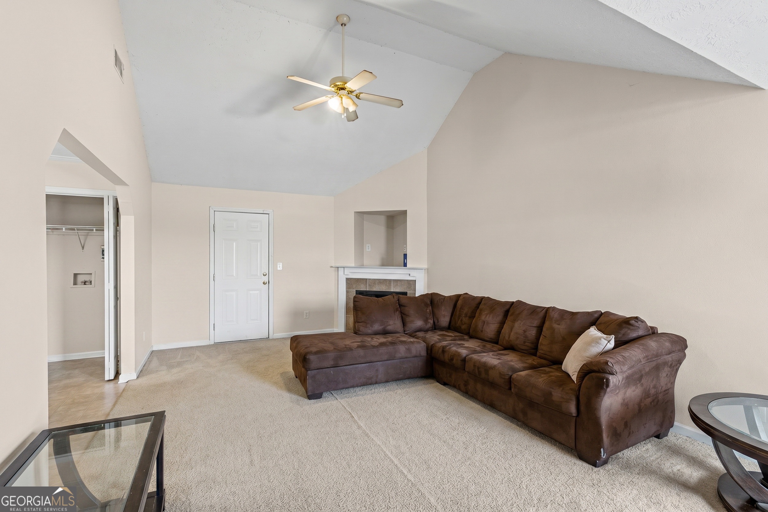 3520 Tullocks Hill Drive Property Photo 2