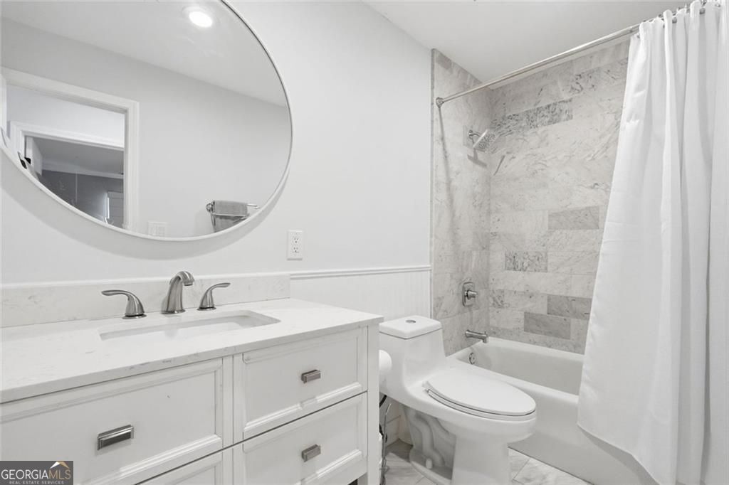 425 Jefferson Circle Ne Property Photo 22