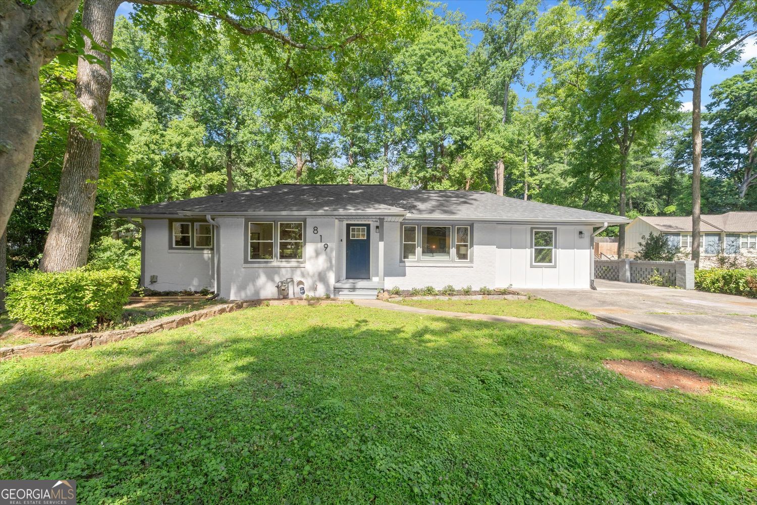 819 Gresham Avenue SE Property Photo 1