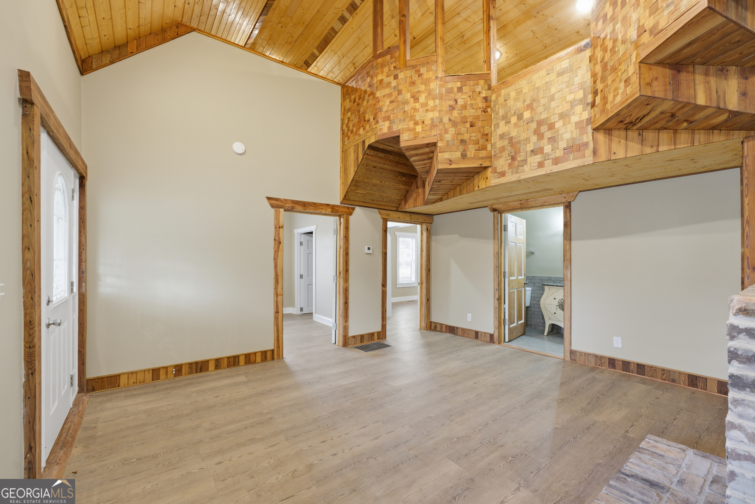 5492 Highway 98 W Property Photo 4