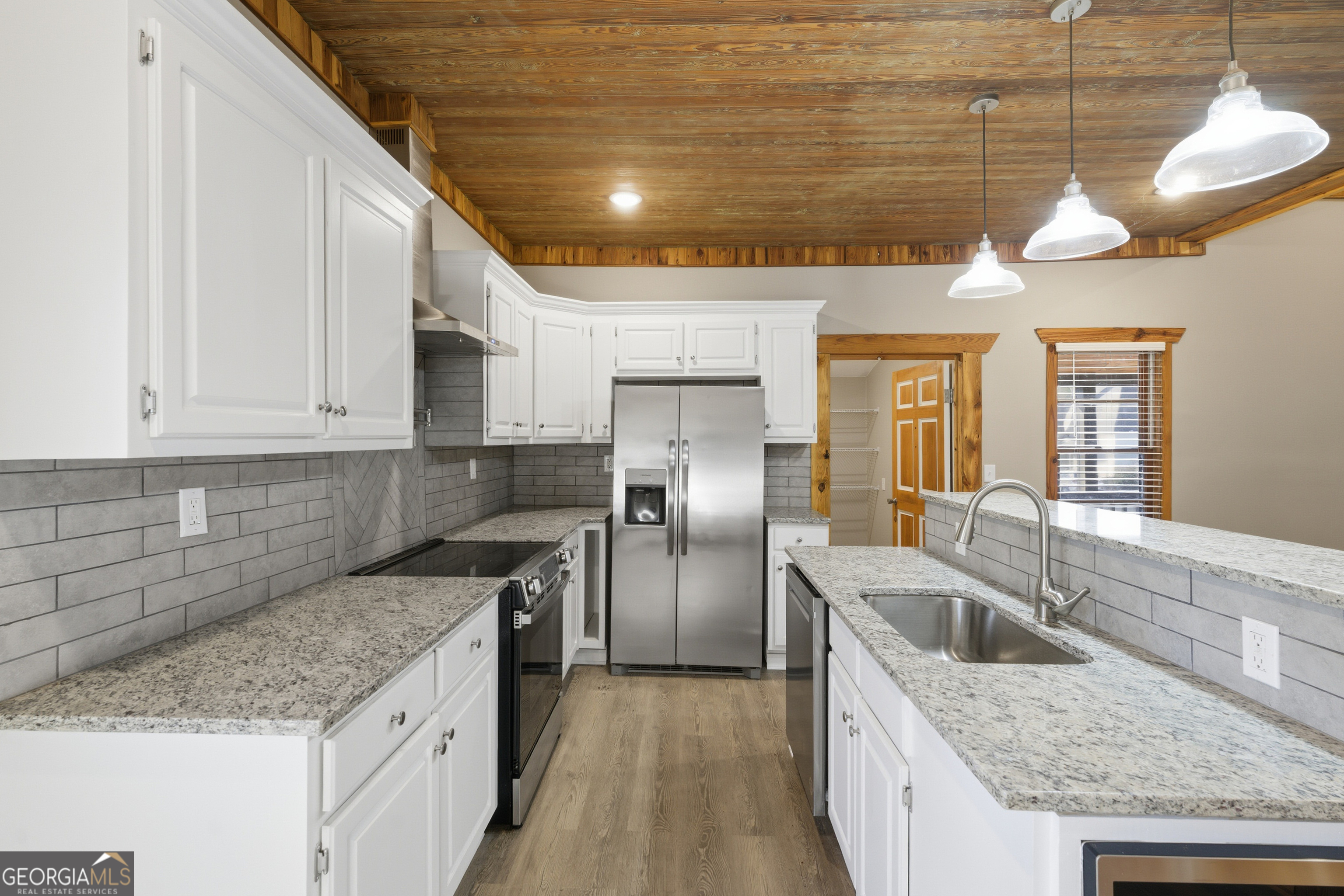 5492 Highway 98 W Property Photo 13