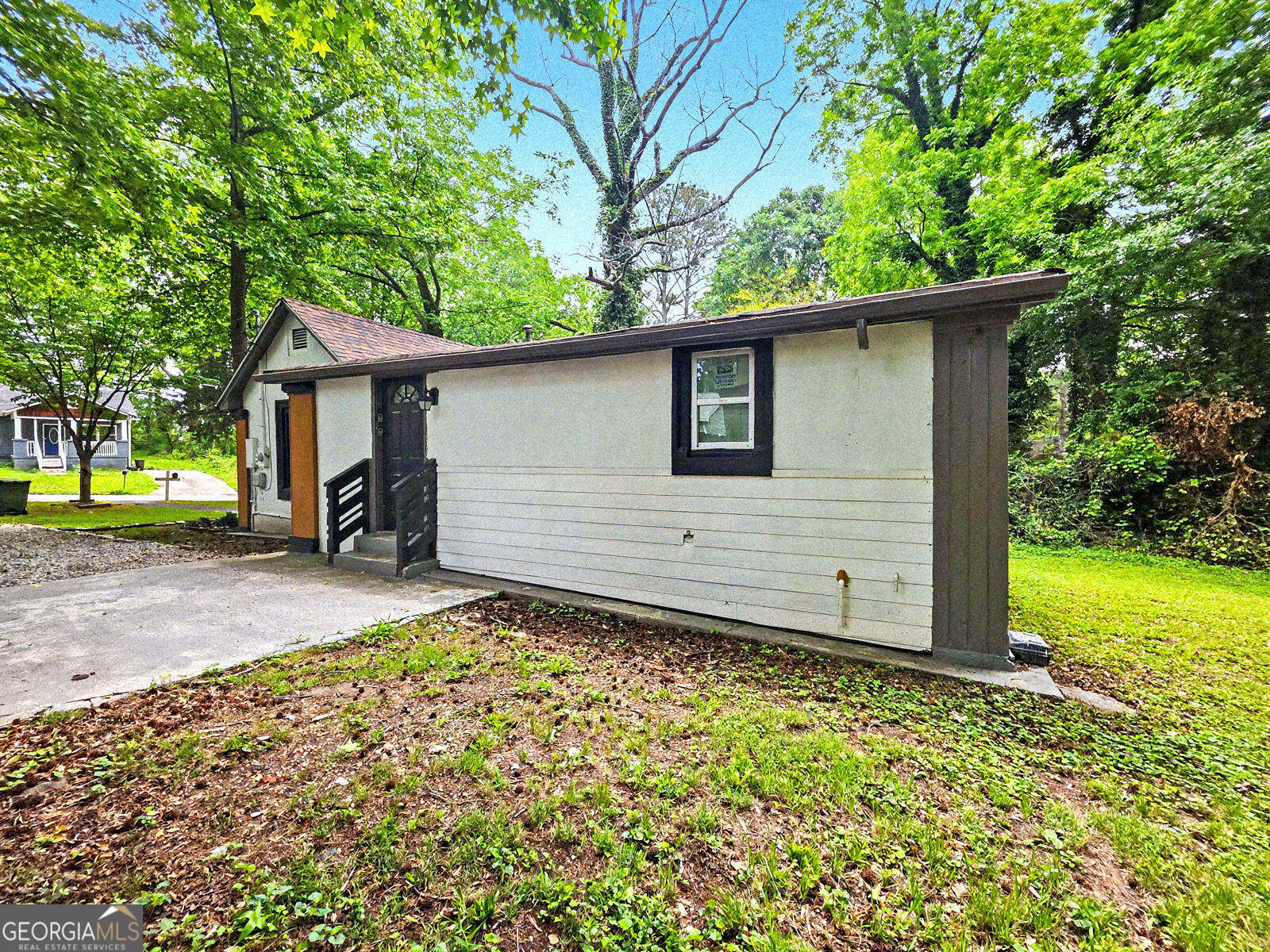 2977 5th Street Sw Property Photo 3