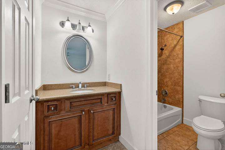 2511 Demere Road # 5 Property Photo 14