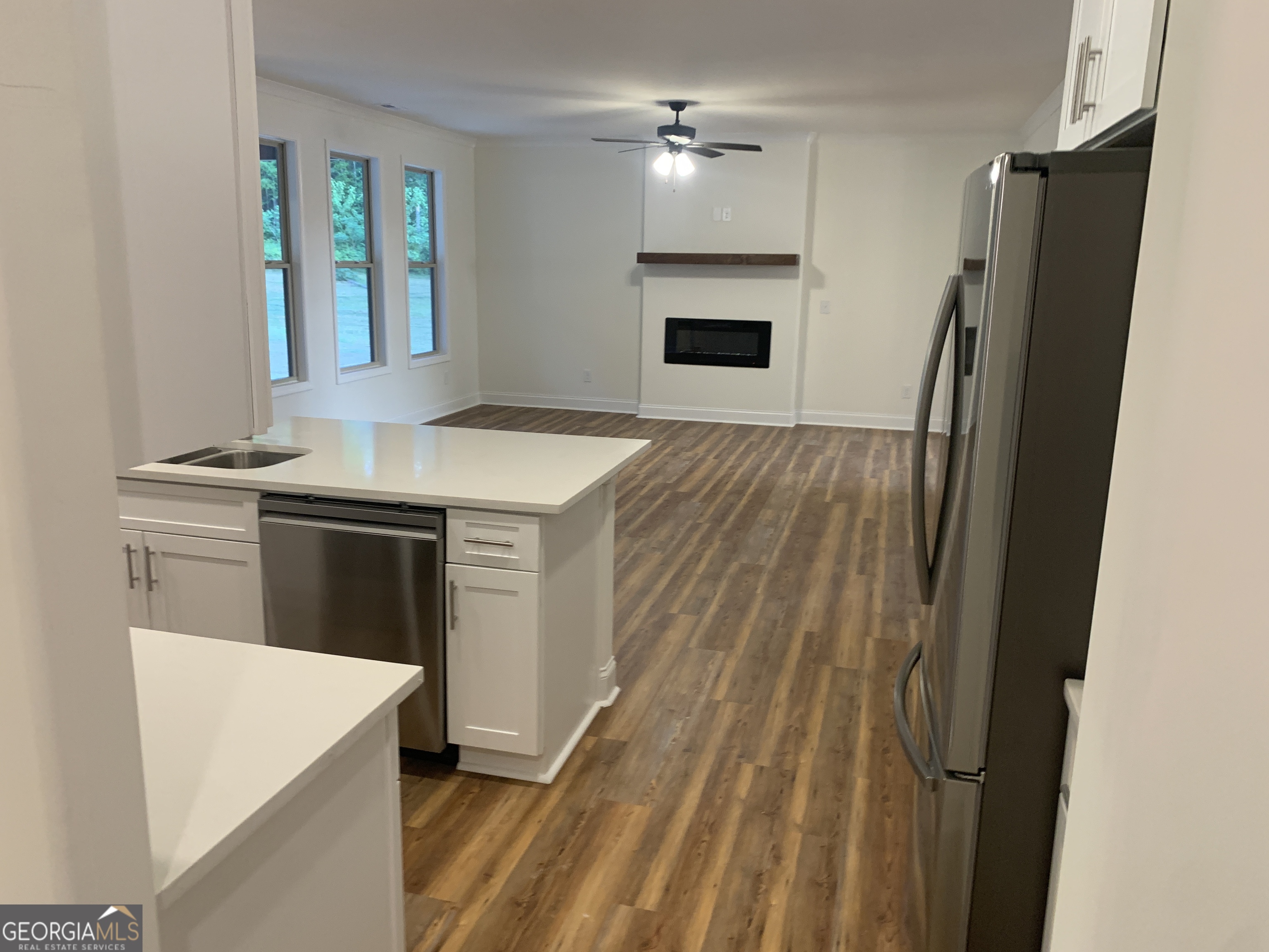 210 Parker Drive Property Photo 8