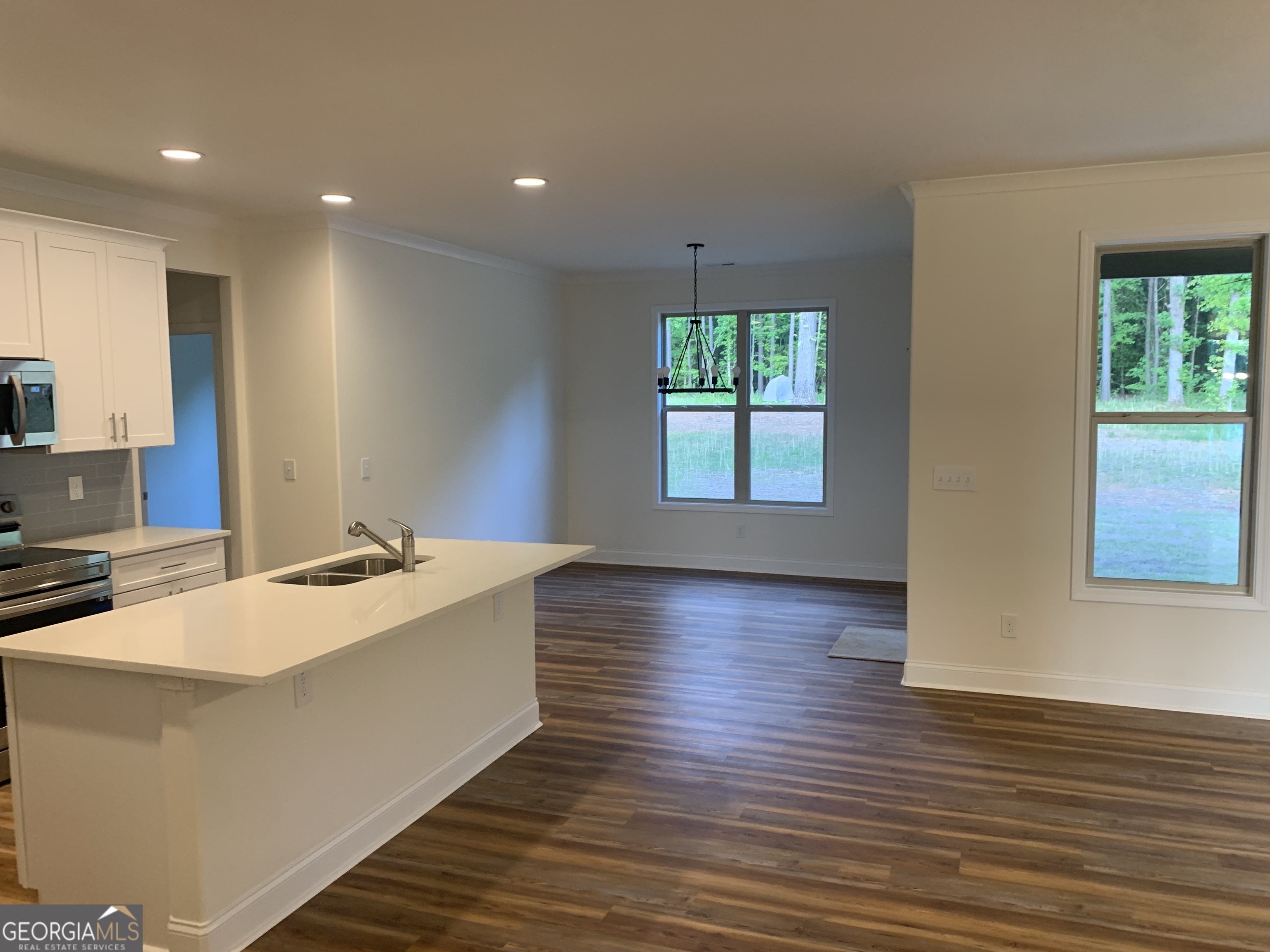 210 Parker Drive Property Photo 10