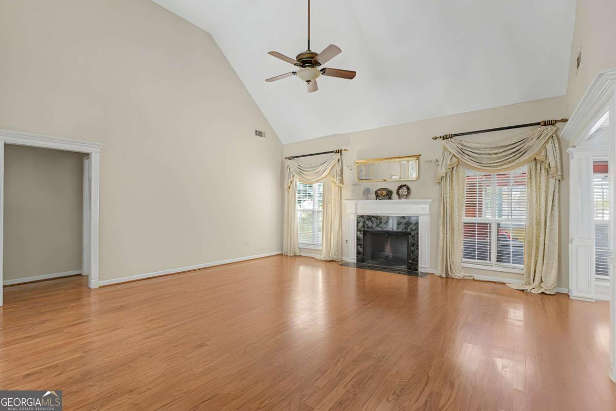 4045 Cherry Ridge Walk Property Photo 16