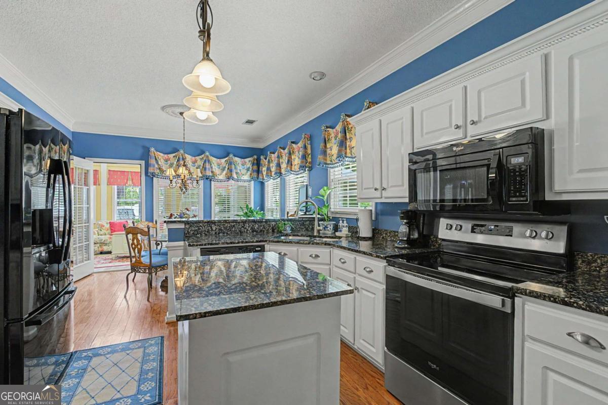 4045 Cherry Ridge Walk Property Photo 28