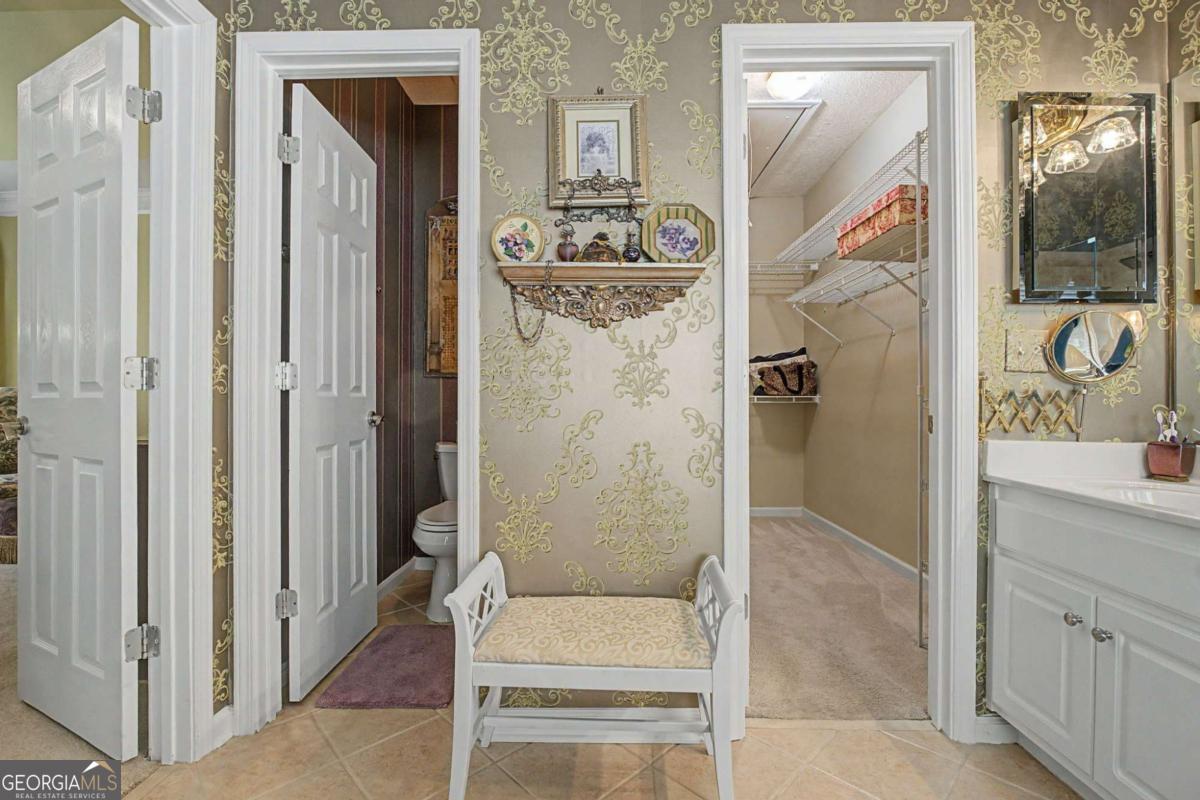 4045 Cherry Ridge Walk Property Photo 33