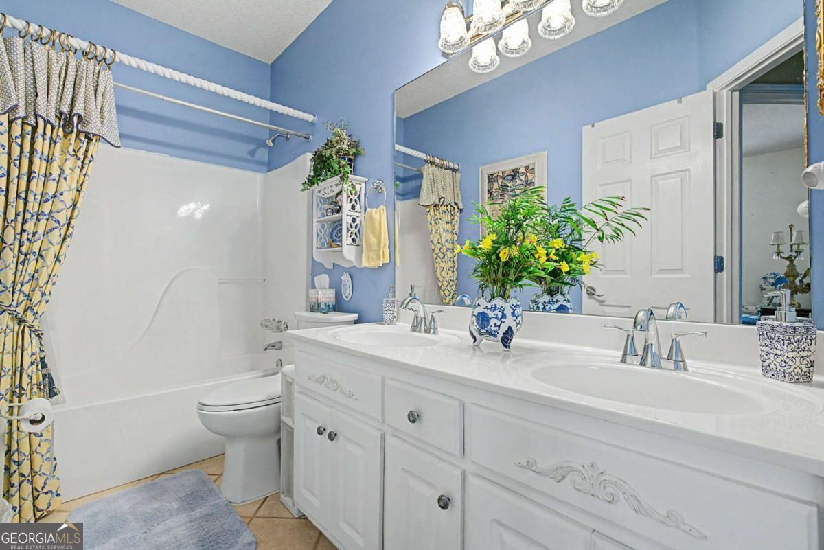 4045 Cherry Ridge Walk Property Photo 37
