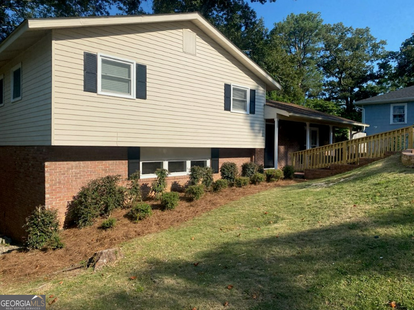 3300 Primrose Road Property Photo 2