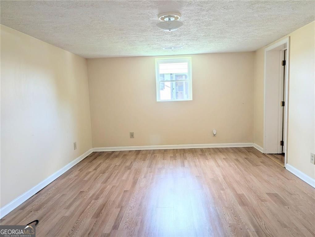 201 Club Road Property Photo 10