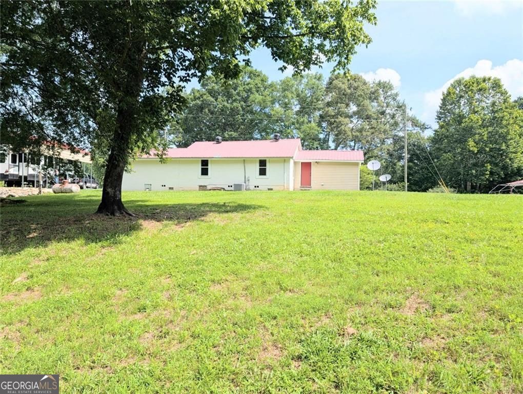 201 Club Road Property Photo 18