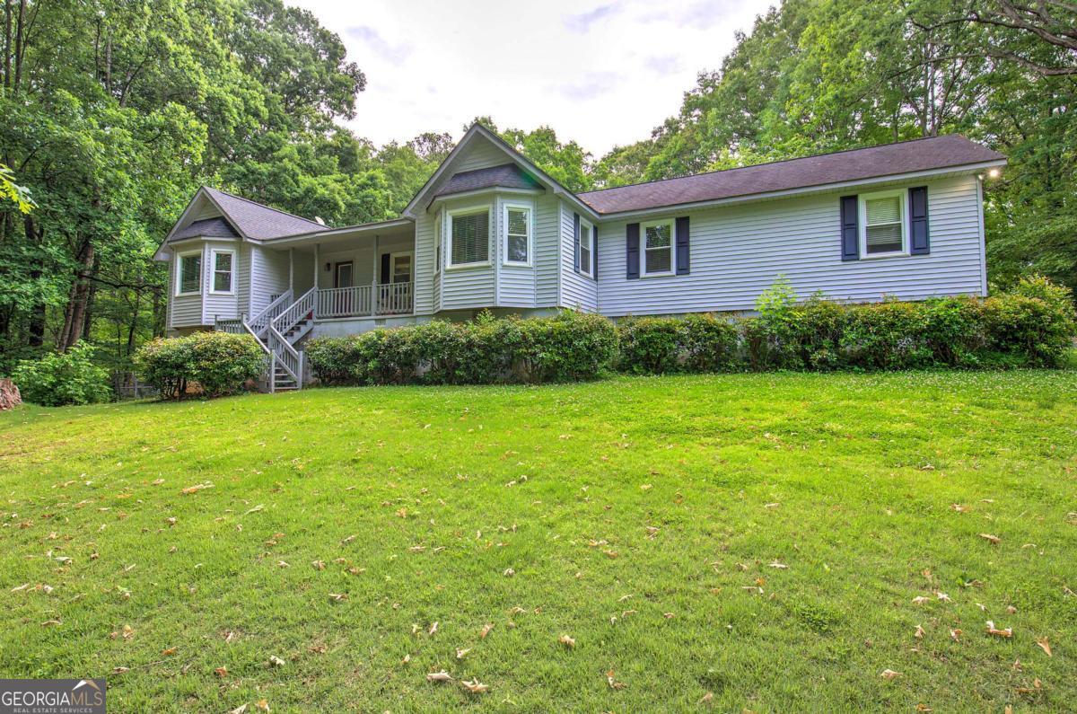 65 Gaddis Road Nw Property Photo 2