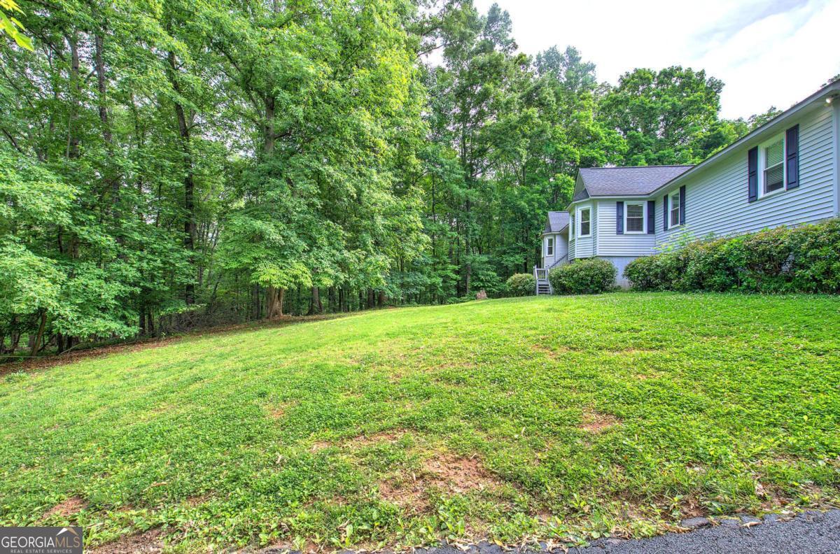 65 Gaddis Road Nw Property Photo 3